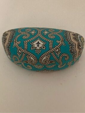 Vera Bradley blue Paisley Eyeglass Case